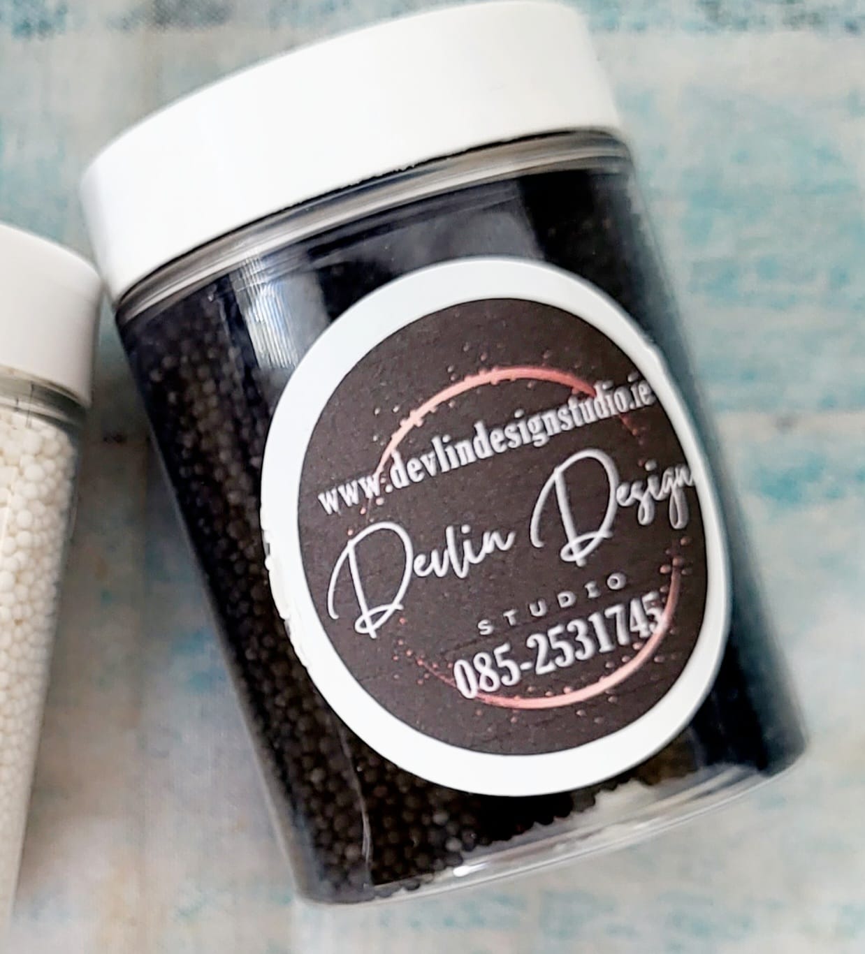 Black sprinkles - nonpariels (80g)