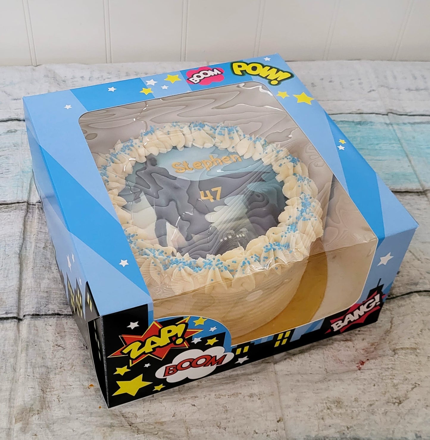 Superhero 10" windowed cake box